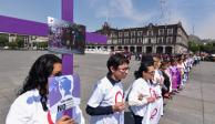 Mujeres protestan contra los feminicidos frente a la Cámara de Diputados de Toluca, Estado de México, el pasado 10 de marzo.