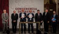 Gobierno mexicano y la ONU firman convenio para adquirir medicamentos en el extranjero, el 31 de julio de 2020.