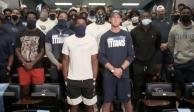Jugadores de Tennessee Titans platican en Zoom acerca de su decisión de cancelar el entrenamiento de este jueves.