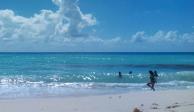 Así lucen las playas de Cancún en el regreso a la nueva normalidad.