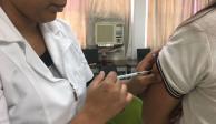 Durante la semana nacional de vacunación, para la prevención de la influenza, hepatitis b, sarampión y otras enfermedades, la campaña se extiende a los centros educativos.
FOTO: GABRIELA PÉREZ MONTIEL /CUARTOSCURO.COM