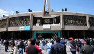 Personas adelantan su visita a la Basílica de Guadalupe ante su cierre de puertas el próximo 12 de diciembre.