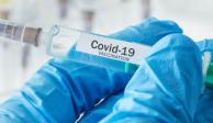 Aplicación de vacuna COVID-19.