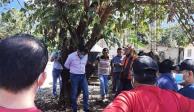 Amarran a alcalde a un árbol en Chiapas