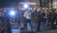 En el enfrentamiento entre policías y ciclistas hubo heridos