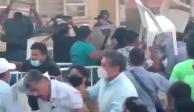 Militantes del PAN terminan a sillazos en Veracruz