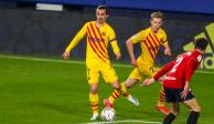Una acción del duelo entre Barcelona y Osasuna, de la Liga de España