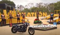 Un hombre y una mujer se ganan una motocicleta en Exatlón México