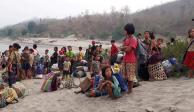 En los últimos días hasta 10 mil personas de la etnia Karen, que pugna por su autonomía, se refugiaron en la selva y hacia el río Salween, en Myanmar.