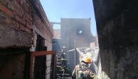 Como consecuencia de un incendio registrado en Aguascalientes, dos menores perdieron la vida