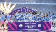 Jugadores del Manchester City celebran el título de la Premier League