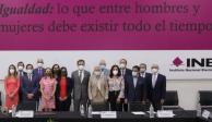 La secretaria de Gobernación, Olga Sánchez Cordero, se reunió con los consejeros electorales del INE, para ratificarles que contribuirá para que los comicios del 6 de junio se desarrollen en paz.