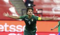 Marcelo Martins, de Bolivia, celebra luego de anotar el gol