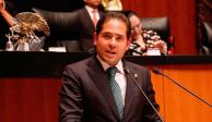En la imagen, el vicecoordinador del Partido Verde en el Senado, Raúl Bolaños-Cacho,