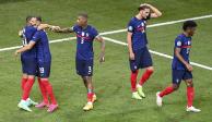 Jugadores de Francia celebran una anotación ante Suiza en la Eurocopa 2021