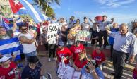Ciudadanos de Miami protestan en contra de las represiones que ocurren en Cuba.&nbsp;<br>*Esta columna expresa el punto de vista de su autor, no necesariamente de La Razón.<br>
