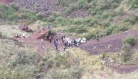 Autoridades trabajan en el rescate de 6 personas en el volcán Xitle, en Tlalpan; reportan un muerto.