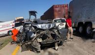 De acuerdo con medios locales, el accidente en la carretera Santa Ana-Altar ocurrió cuando un tráiler circulaba a exceso de velocidad.