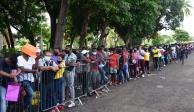 Migrantes de Haití, África y Angola hacen filas para ingresar a las oficinas de la Comar, el pasado 6 de agosto.