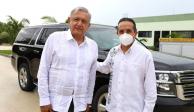 Gobernador de Quintana Roo, Carlos Joaquín, revisó con el Presidente, Andrés Manuel López Obrador, los avances en las obras del Tren Maya