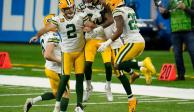 Jugadores de los Packers celebran una anotación ante los Lions, la temporada pasada