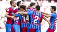 Jugadores del Barcelona celebran una anotación ante el Levante en LaLiga de España