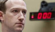 Ayer, Mark Zuckerberg pidió perdón por la caída de Facebook, Instagram y WhatsApp; hoy responde a las acusaciones contra su compañía