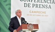 Jaime Bonilla, gobermador de Baja California, estuvo presente en la conferencia de AMLO que se realizó en Campeche este viernes 29 de octubre.