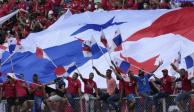 Aficionados de Panamá en un partido de las eliminatoria rumbo a Qatar 2022