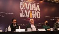 Marina del Pilar y&nbsp;Víctor Villalobos en conferencia de prensa con motivo del&nbsp;43 Congreso Mundial de la Viña y el Vino 2022.