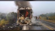 Autobús se incendia en Ciudad Valles, SLP; no hay pasajeros heridos