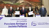 Arturo Zaldívar participó en la ceremonia de entrega de medallas Ponciano Arriaga y Jacinto Pallares.