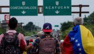Integrantes de la caravana migrante avanzaron con dirección a Acayucan, Veracruz.