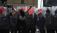 Manifestantes Trans fueron encapsulados por policías capitalinos en avenida México-Tenochtitlán, acusaron que fueron rociados con gas lacrimógeno&nbsp;
