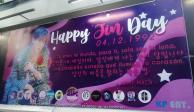 ARMY celebra a Jin de BTS con banner publicitario en la CDMX