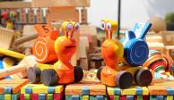En 2022 los juguetes de madera siguen siendo una opción para regalar el Día de Reyes
