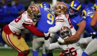 Una acción de un San Francisco 49ers vs Los Ángeles Rams de la NFL