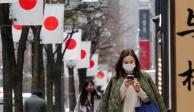 Debido al alza de casos positivos, las autoridades de Japón establecieron medidas de control de la infección en la mayoría de las regiones del país, con la finalidad de frenar el virus