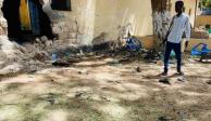 Fotografía del momento posterior al atentado suicida que mató al menos a 13 personas en un restaurante en la ciudad de Beledweyne, en el centro de Somalia.
