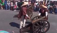 Un danzante se accidentó por explosión en carnaval de Huejotzingo, Puebla.