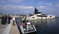 Agentes italianos confiscan el yate "Lady M", propiedad del hombre más rico de Rusia, valuado en 50 millones de euros