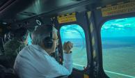 Desde una aeronave, AMLO supervisa las obras del Tren Maya en Quintana Roo.