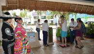 Trabajadores en centros turísticos de Quintana Roo.