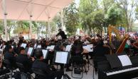 Orquesta Sinfónica de Coyoacán ejecuta piezas musicales al aire libre en Los Pedregales
