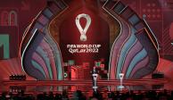 Gianni Infantino, presidente de la FIFA, da un discurso antes del sorteo del Mundial Qatar 2022.