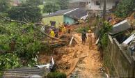 La imagen muestra daños y deslizamientos de tierra causados ​​por fuertes lluvias en Angra dos Reis, Brasil