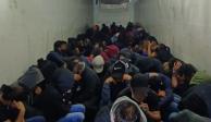 Rescata INM a 133 migrantes hacinados en un tráiler en SLP.