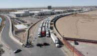 El gobernador de Texas, Greg Abbott, instaló puntos de inspección en la frontera para vehículos de carga desde el pasado 6 de abril.
