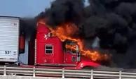 Al menos 3 unidades ardieron durante bloqueo en el Puente Internacional Reynosa-Pharr.
