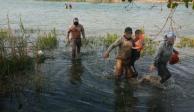 El INM rescató a un menor de edad y a una mujer adulta, provenientes de Cuba, que se encontraban varados en el Río Bravo